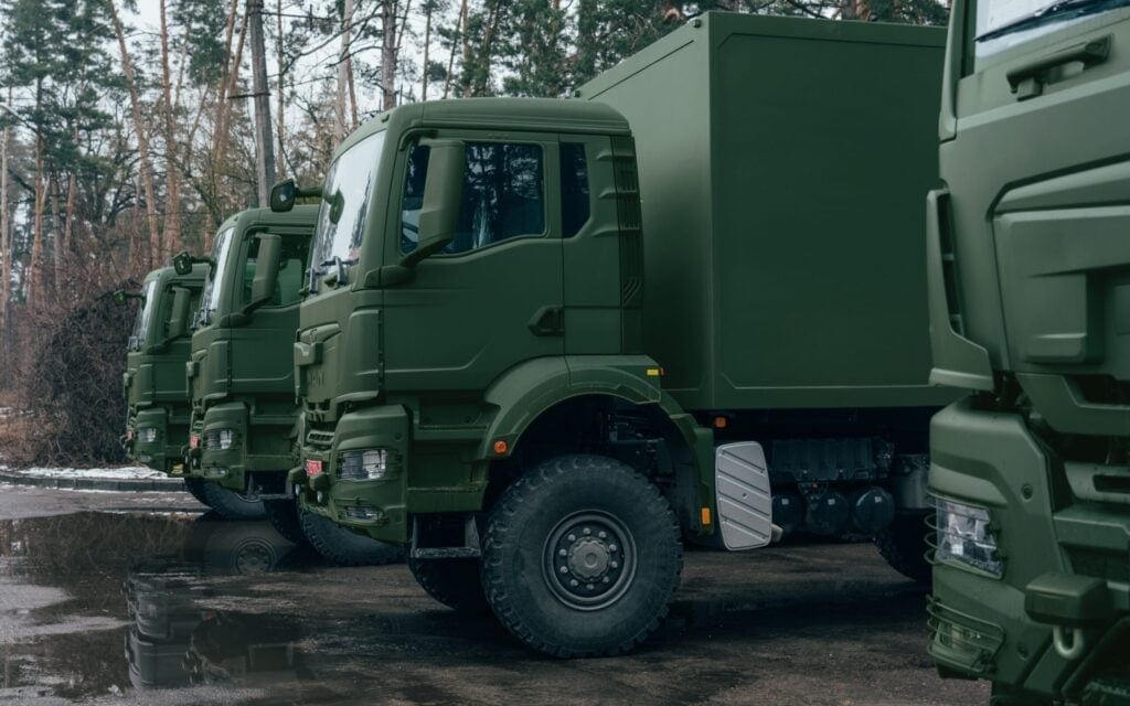 «Повернись живим» уперше обійшовся без посередників під час закупівлі авто для ЗСУ і заощадив 20%