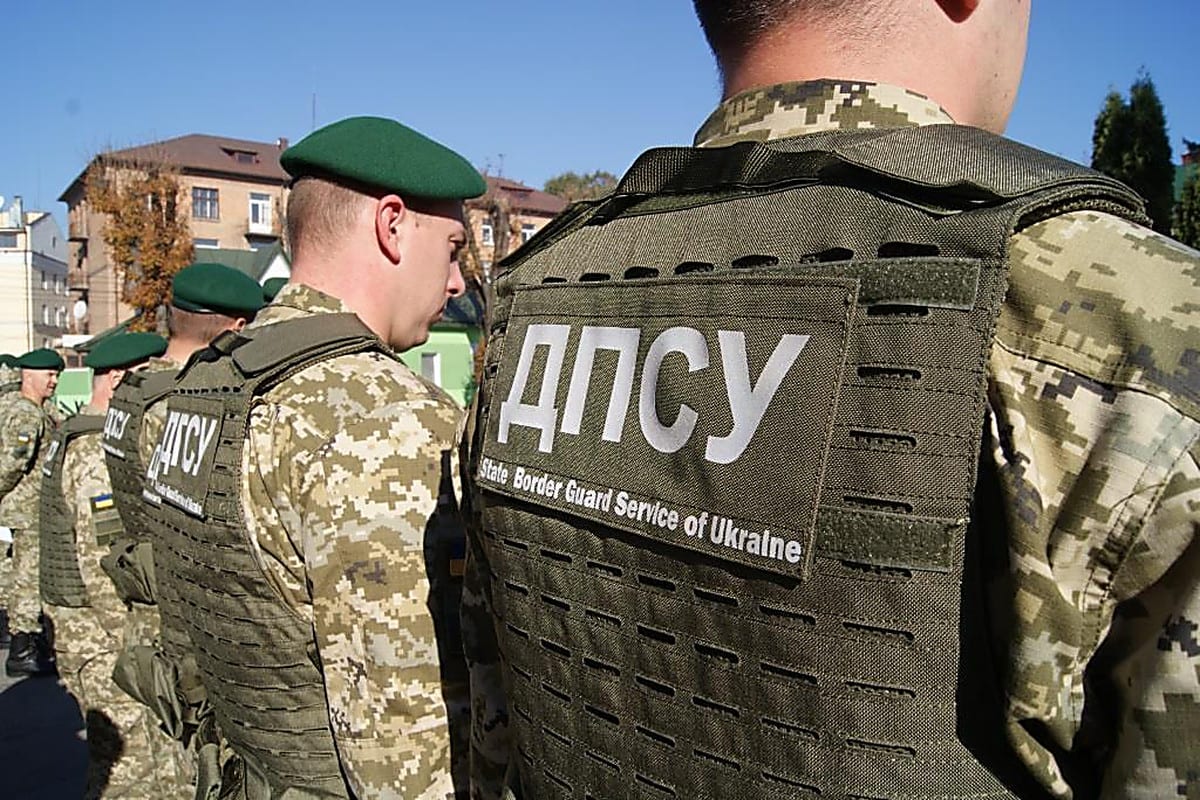 Українські прикордонники отримають 9 тепловізійних комплексів на базі автобусів