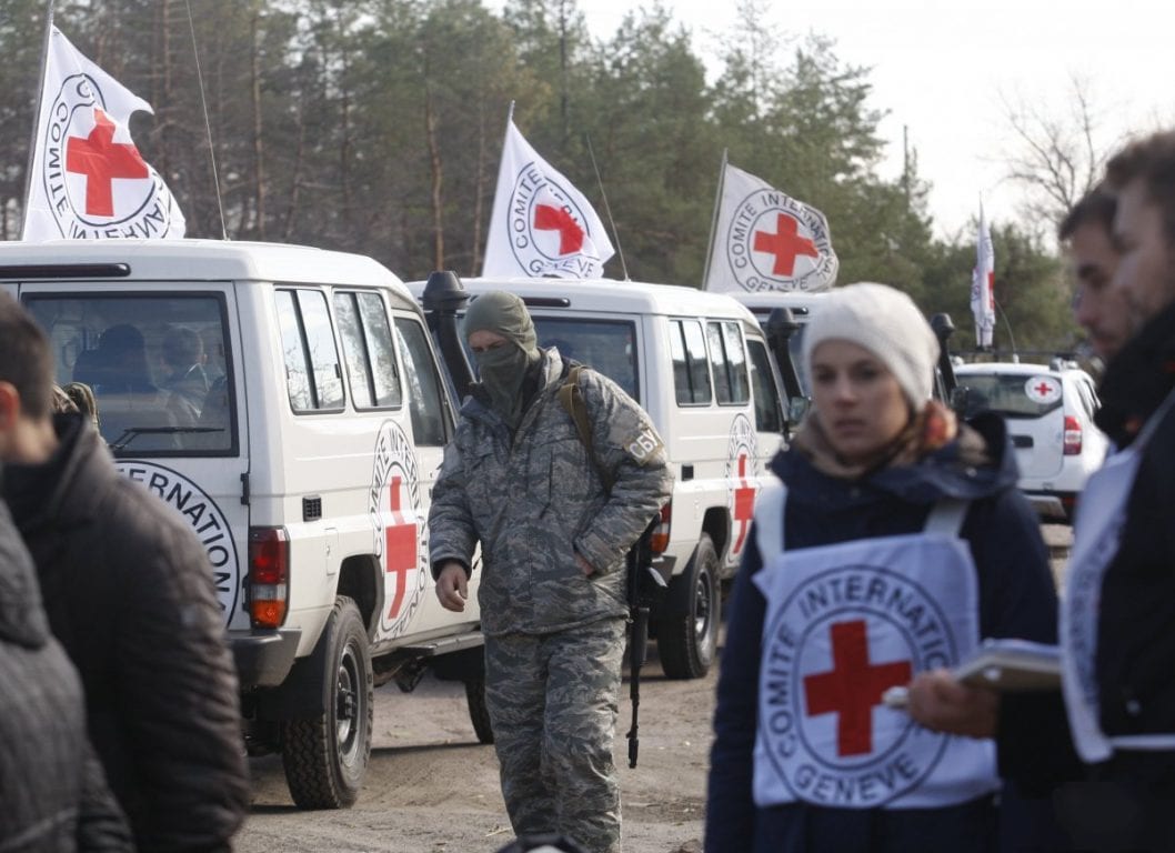 Червоний Хрест відправив на окупований Донбас понад 300 тонн гуманітарної допомоги
