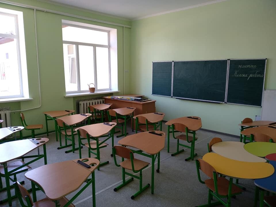 Громада на Вінниччині самотужки збудувала дитсадок та оновила школу