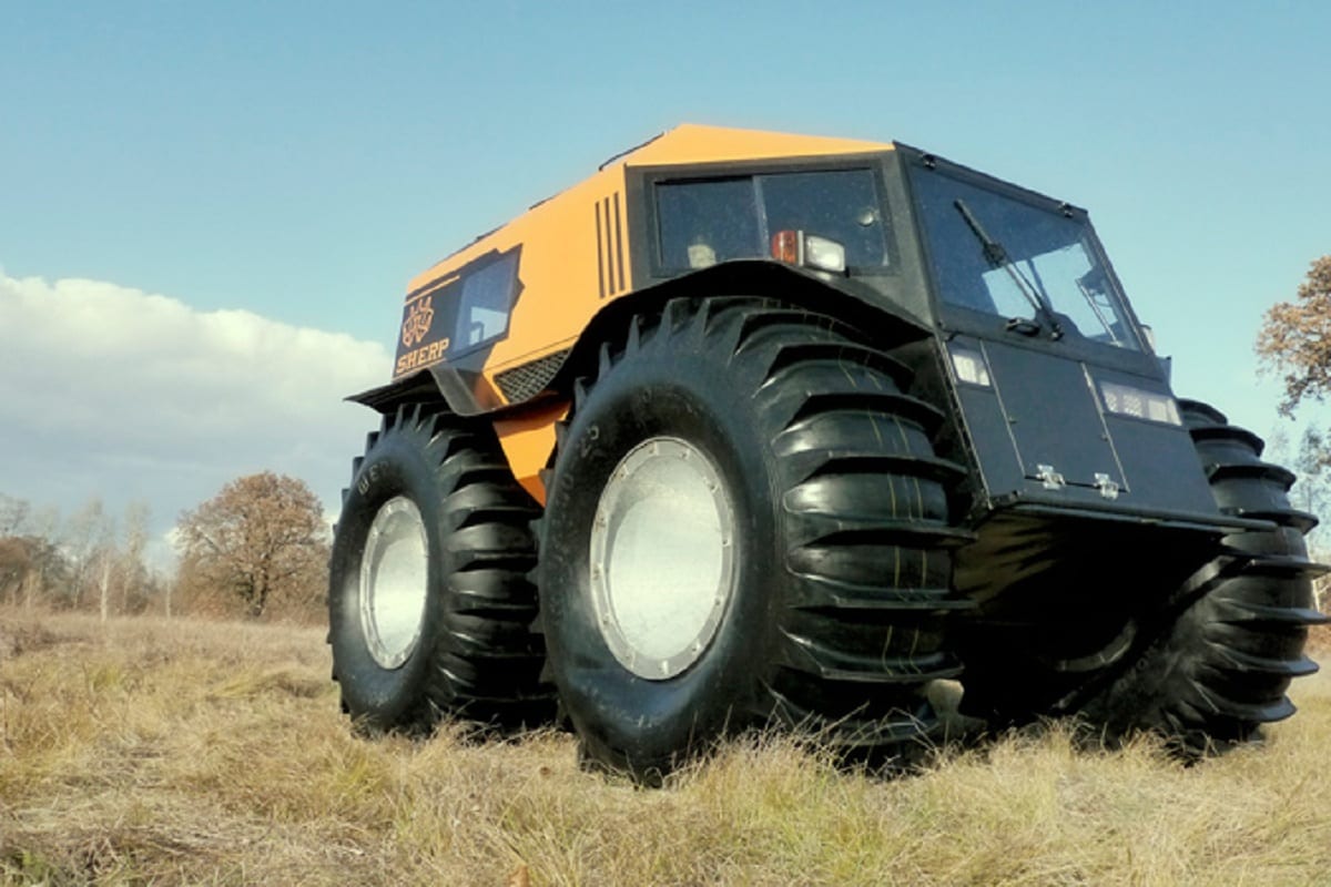 Американські репери дарують одне одному українські всюдиходи Sherp (ФОТО)