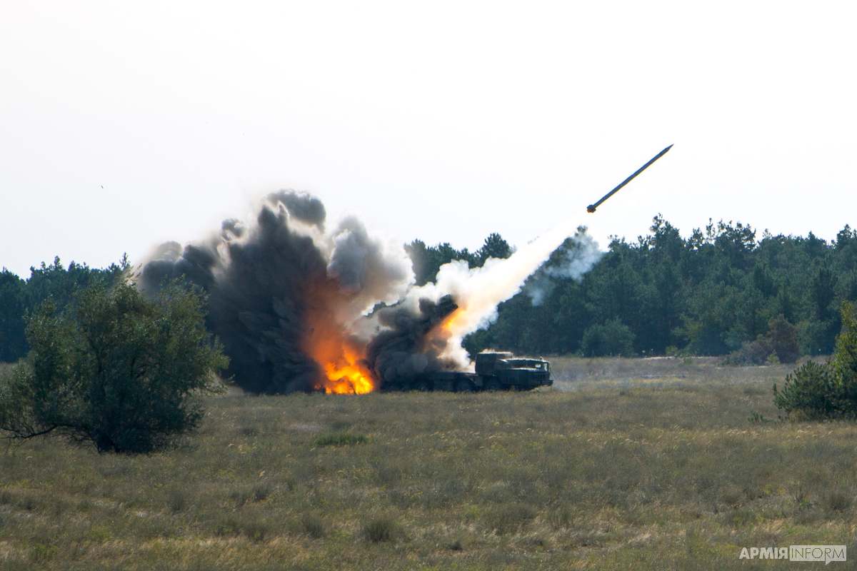 На Херсонщині випробували модернізовані реактивні ракети “Вільха” (ФОТО)
