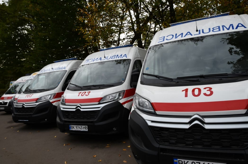 Рівненщина отримала 10 «швидких» (ФОТО)