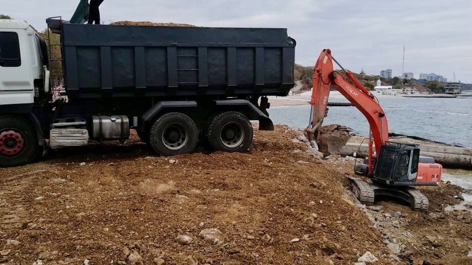 В Одесі почали ремонт міського пляжу: що там роблять