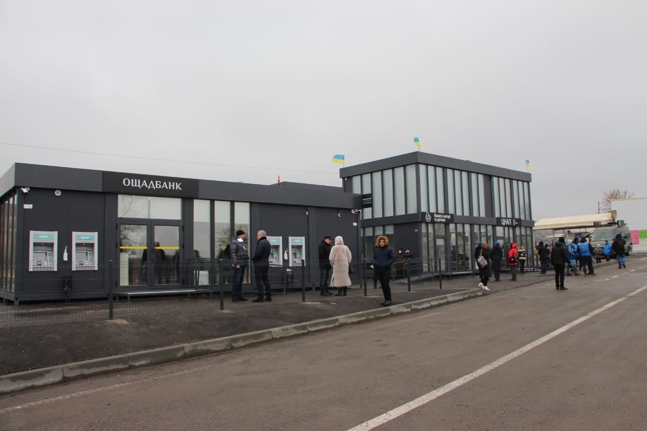 У районі операції Об’єднаних сил відкрили модульний сервісний центр (ФОТО)