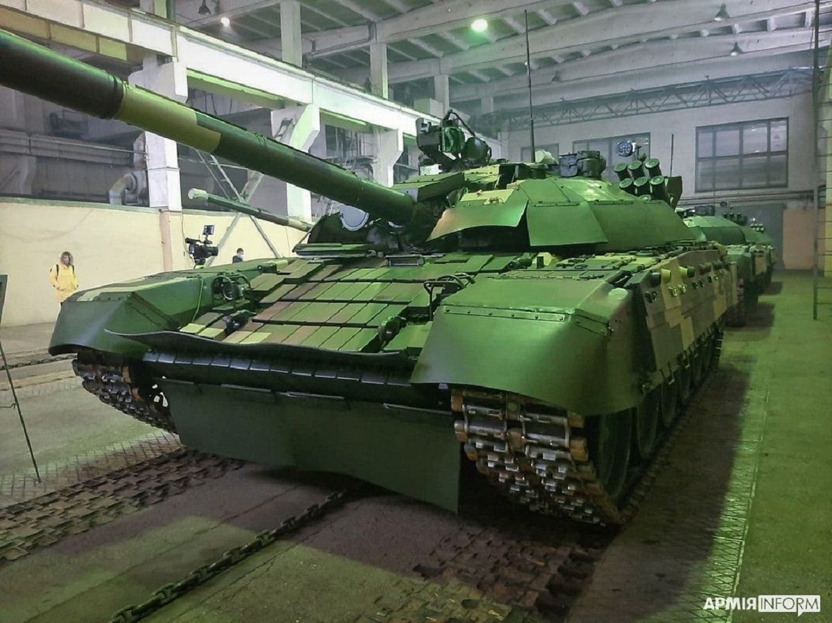 Збройні Сили отримали першу партію модернізованих танків Т-72 (ФОТО)