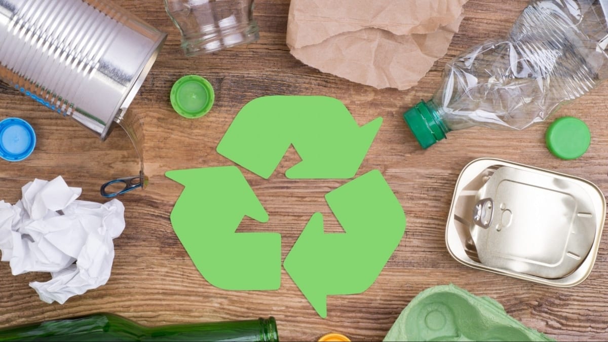 У Києві відкрили гараж Plastic Club для приймання і сортування сміття