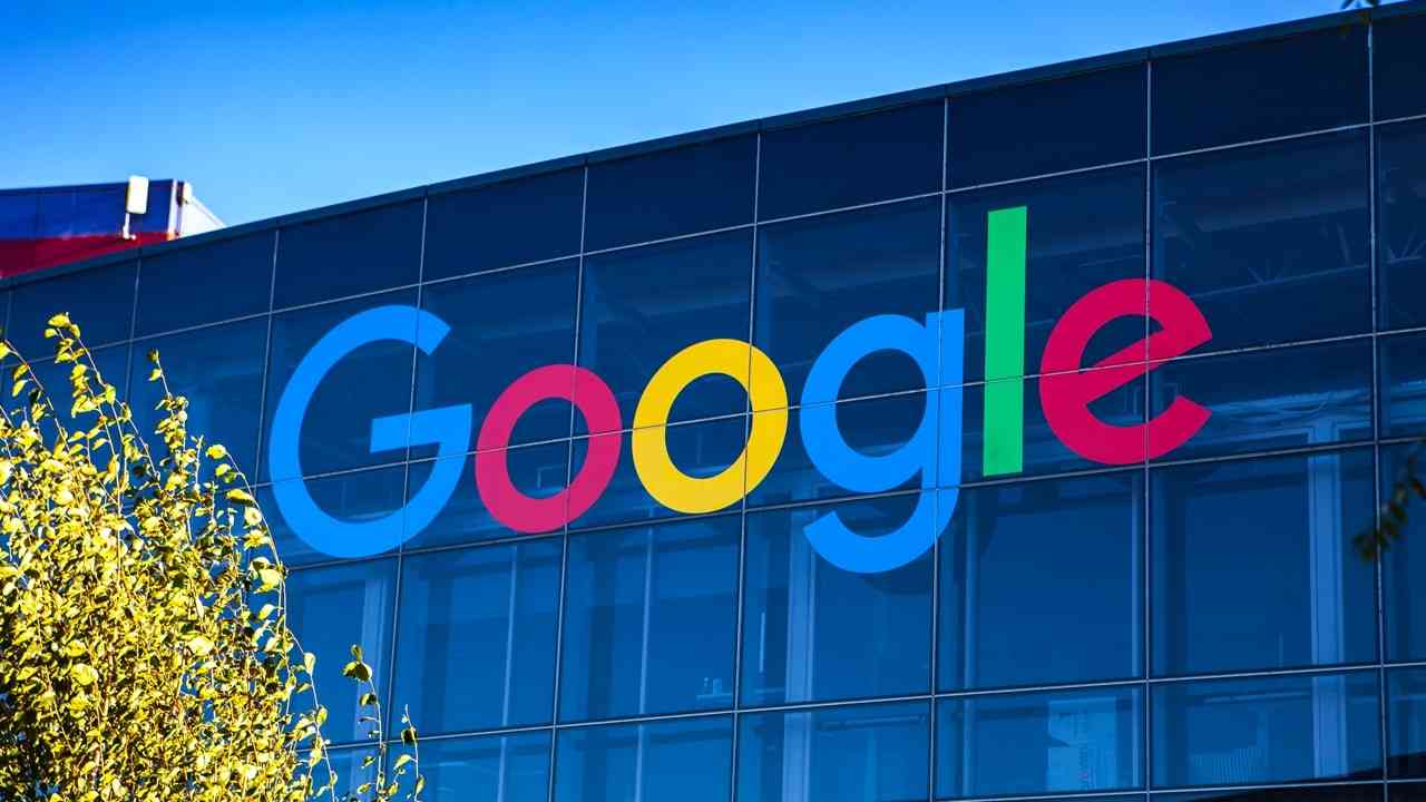 Російського контенту в українському YouTube стане менше: домовилися Мінцифри і Google