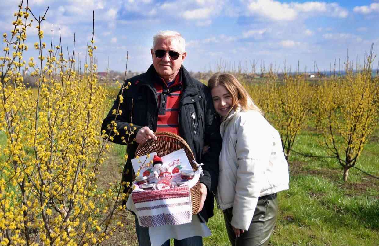 Кизиловий сад на Запоріжжі потрапив до Книги рекордів