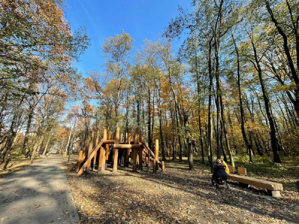 У двох львівських парках завершують реконструкцію (ФОТО)
