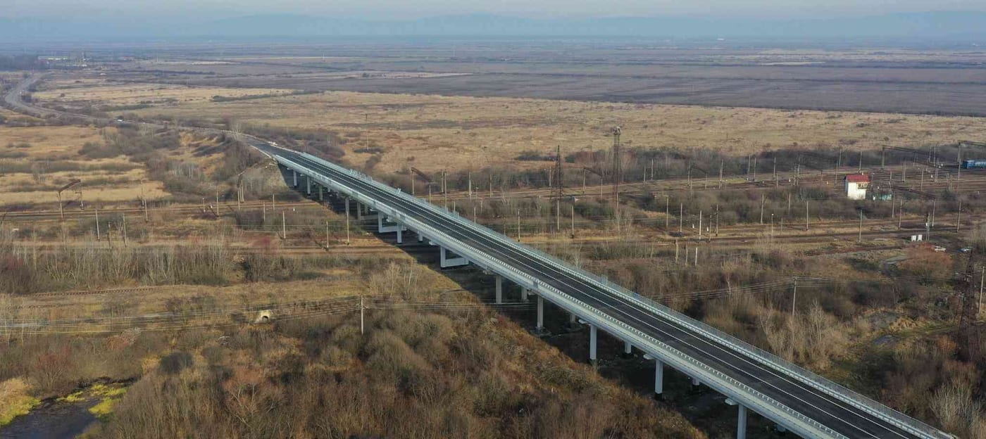 На Закарпатті реконструювали найдовший шляхопровід області (ФОТО)