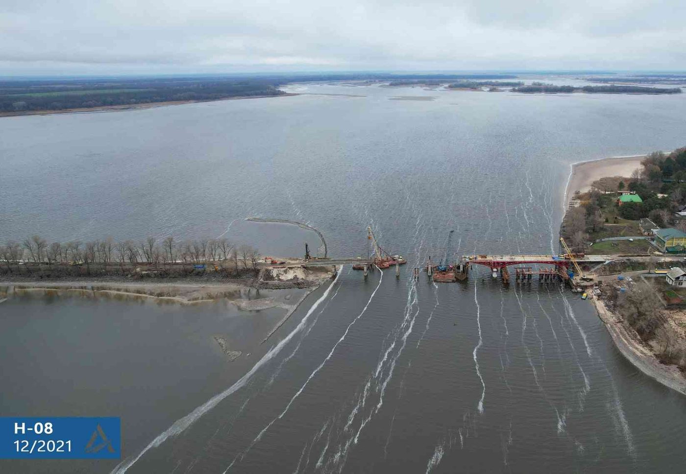 Як вперше за 60 років ремонтують міст через річку Сула на Полтавщині (ФОТО)