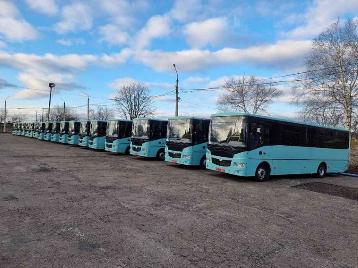 Краматорськ на Донеччині отримав 9 нових автобусів для рейсових маршрутів