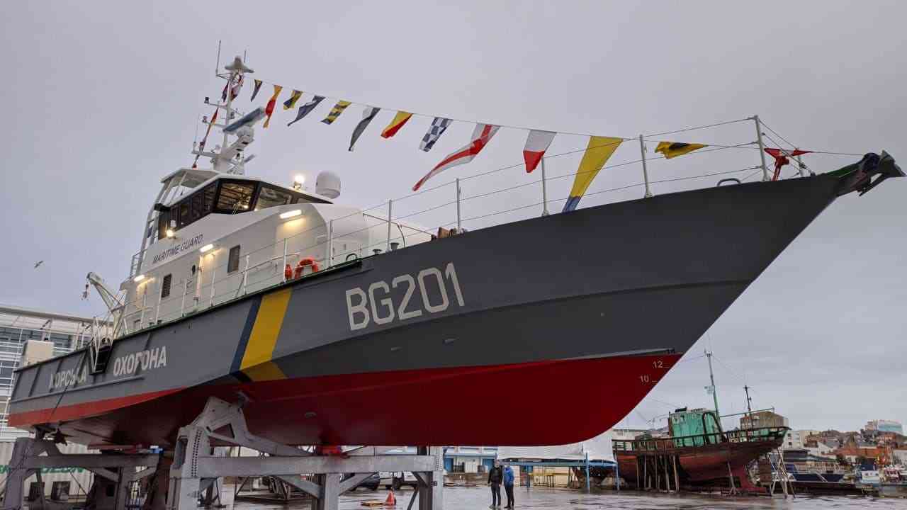 У Франції спустили на воду перший катер, збудований для України