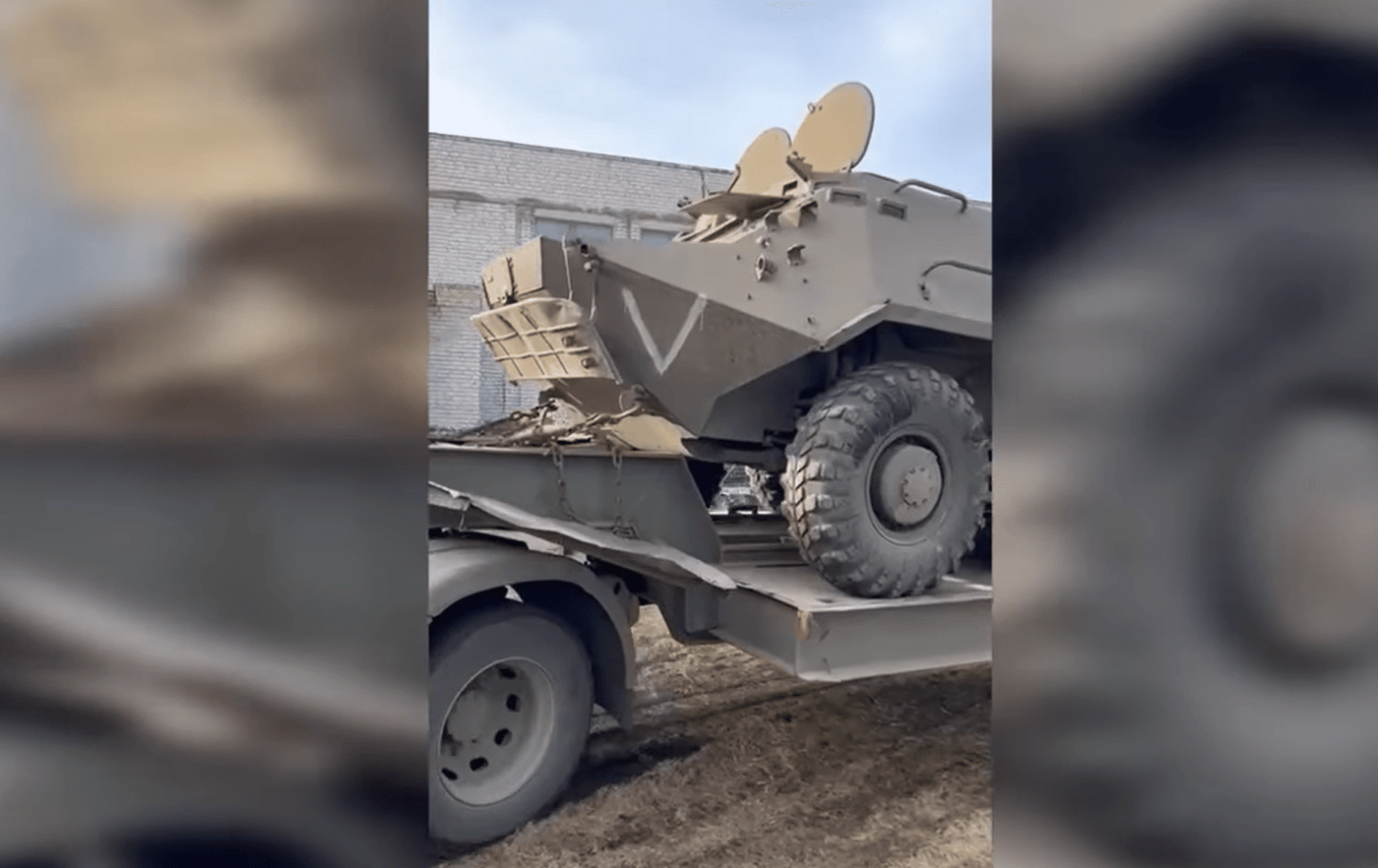 Прикордонники поповнили автопарк трофейним БТР окупантів (ВІДЕО)