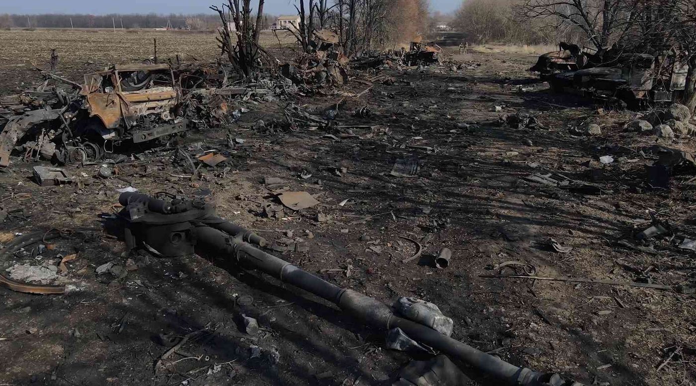 Воїни 93-ї бригади показали чергове кладовище російської техніки (ВІДЕО)