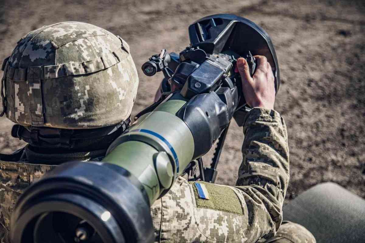 Українська компанія створила ремінь для рейдового перенесення NLAW (ВІДЕО)