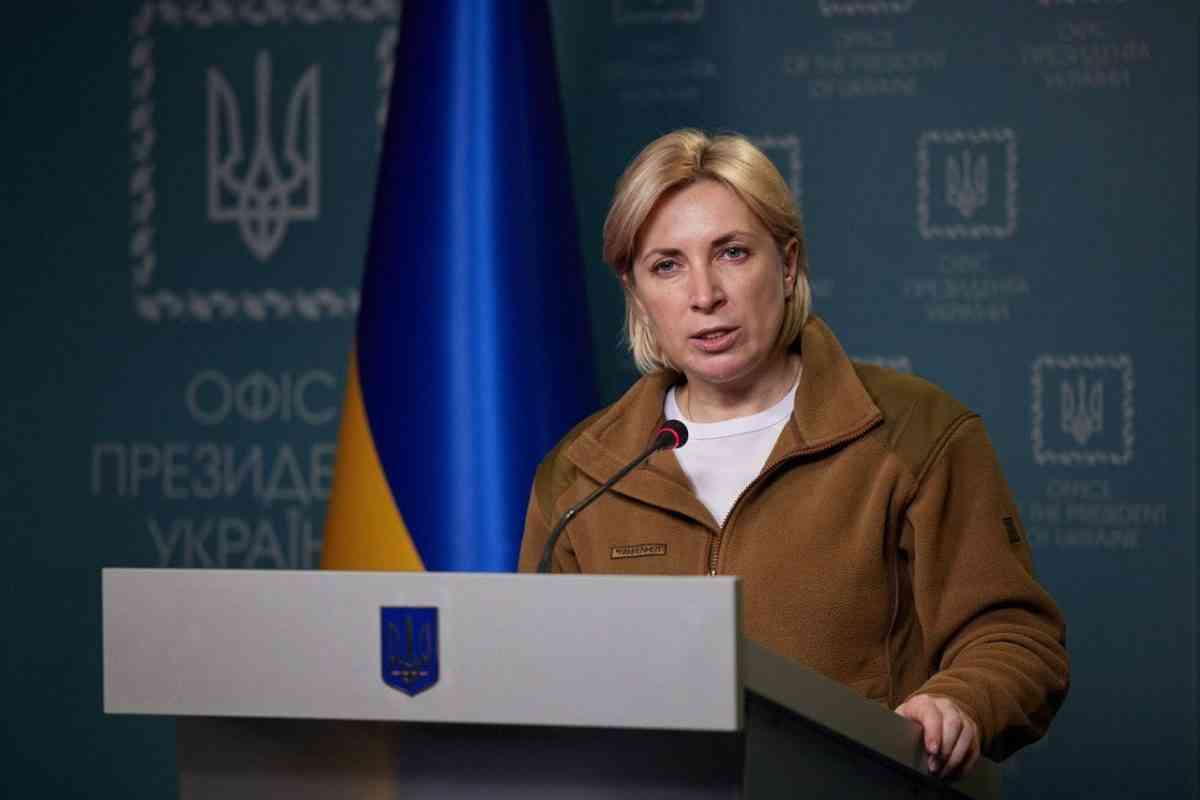 Відбувся шостий обмін полоненими: додому повертаються 19 українців