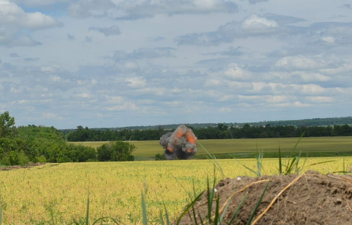 На півдні ударна авіація України знищила 2 опорні пункти ворога