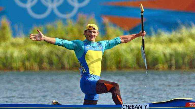 Через 8 років: українську збірну визнали чемпіоном світу з веслування