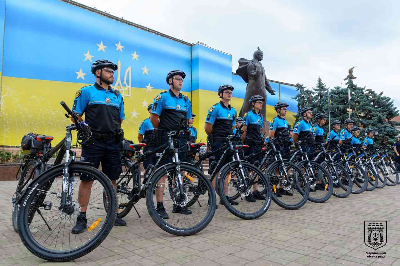 У Чернівцях запрацював велопатруль
