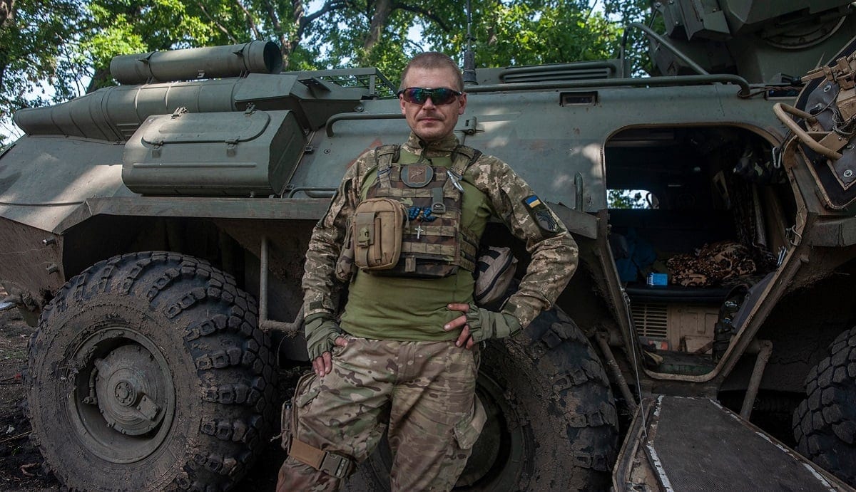 Холодноярівці відремонтували трофейний БТР із корабельною гарматою «Босфор» (ФОТО)