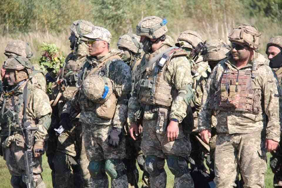 Штурмовий батальйон «Айдар» з одного пострілу знищив танк росіян (ВІДЕО)