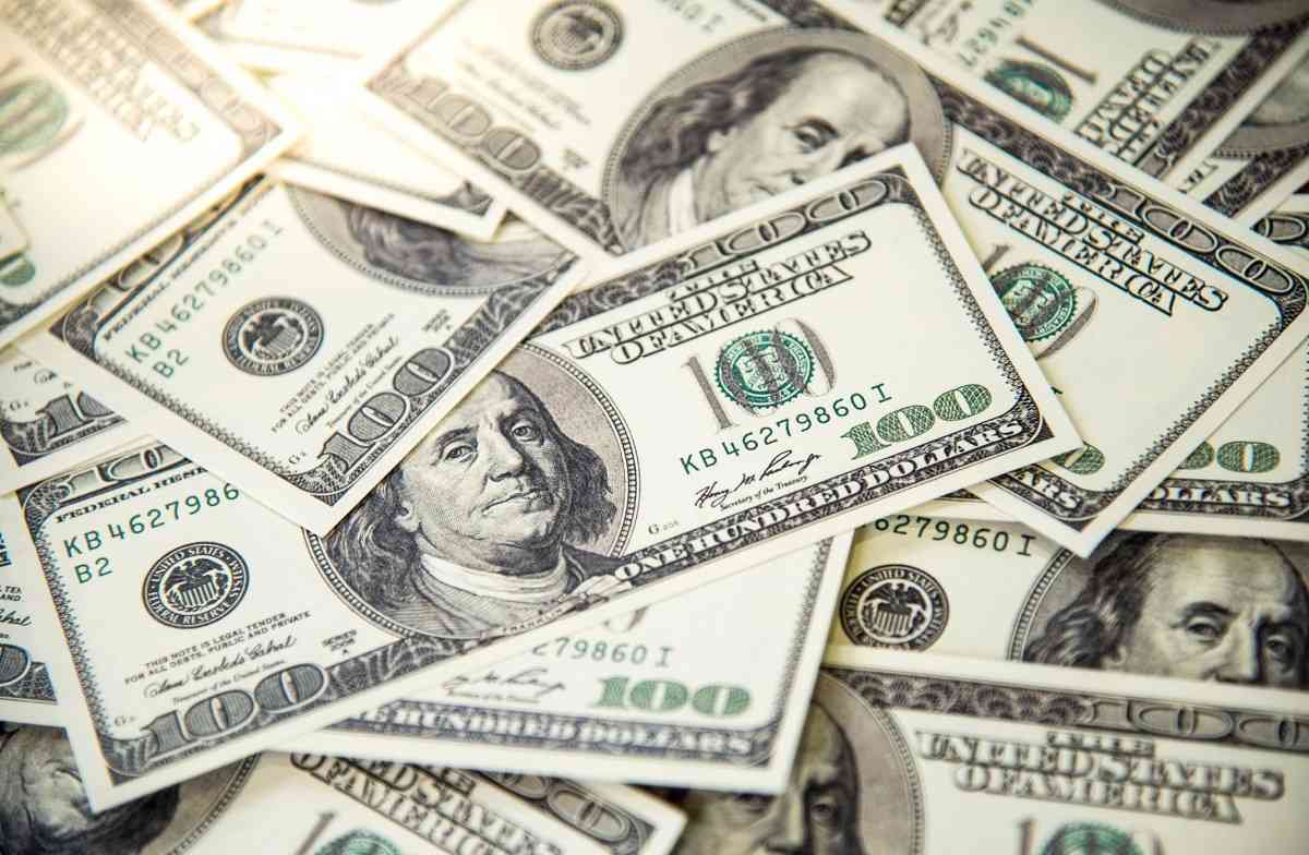 В Україну надійшли $1,3 млрд екстреного фінансування від МВФ