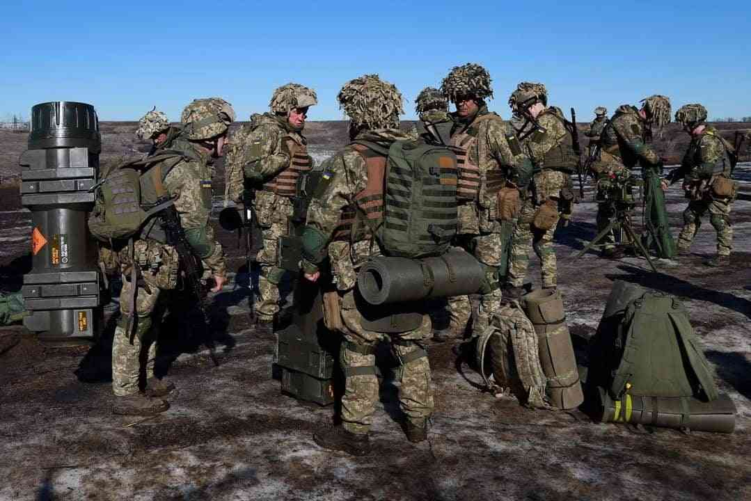 Воїн 95 ОДШБр впритул знищив танк окупантів (ВІДЕО)
