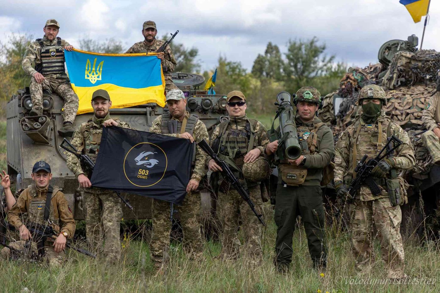 Морпіхи 503 батальйону з арти розстріляли колону російської техніки (ВІДЕО)
