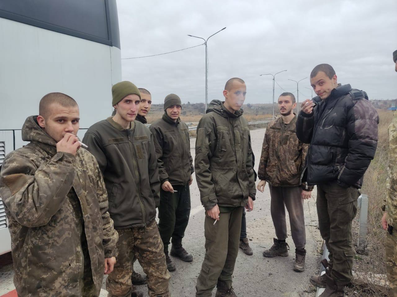 Україна повернула з полону 50 воїнів, серед них – захисники «Азовсталі» та Зміїного