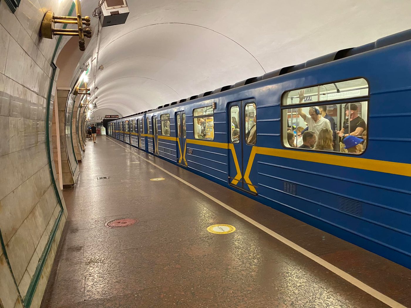 У метро Києва, Харкова та Дніпра з’являться плакати з віршами європейських поетів, зокрема Вікторії Амеліної