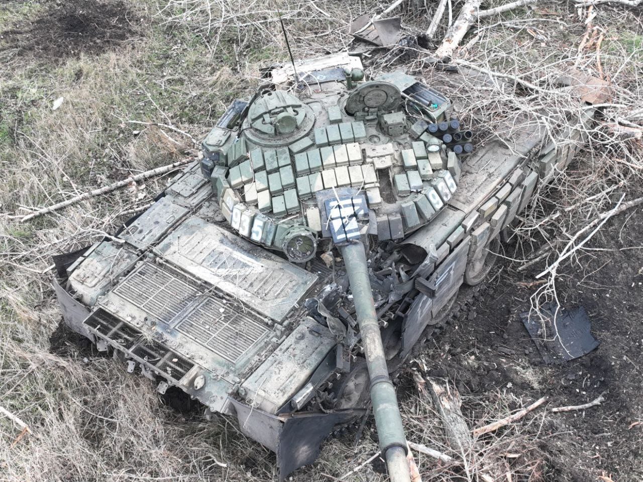Спецпризначенці НГУ розбили колону російської техніки (ФОТО)