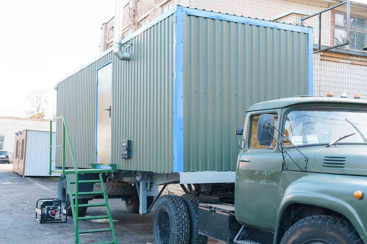 Вінниця відправила теробороні польову лазню, що працює на дровах