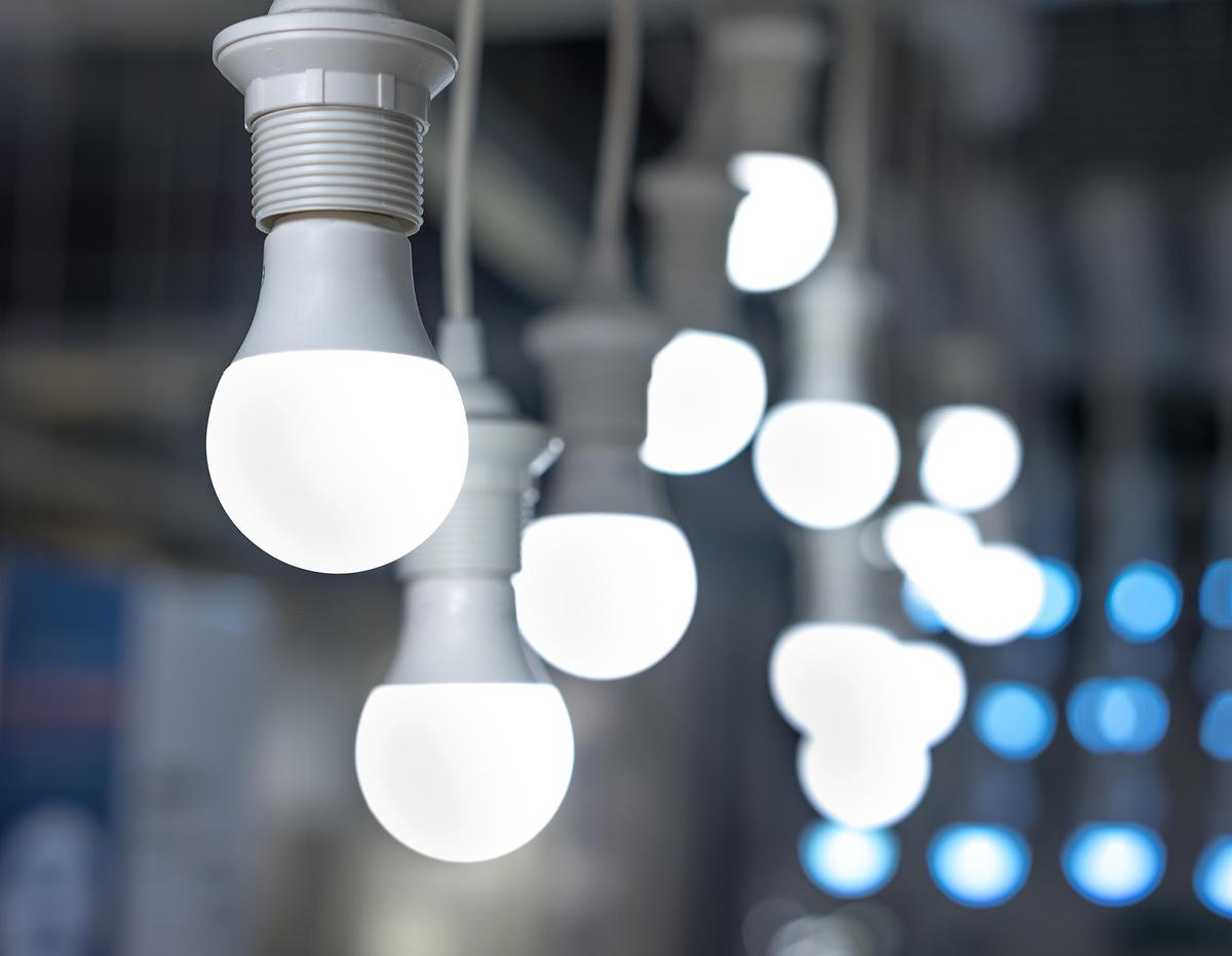 Єврокомісія виділить €30 млн на 30 млн LED-ламп для українців
