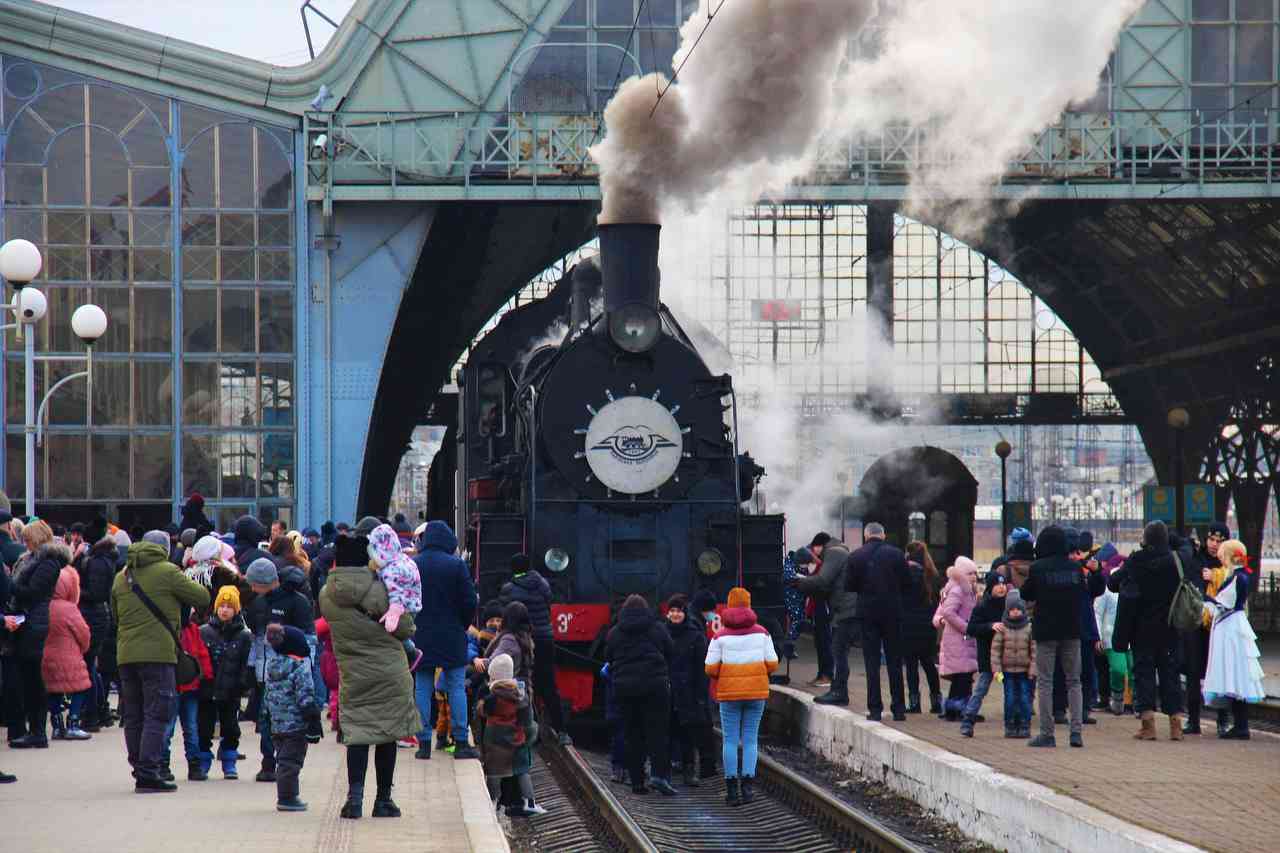 У Львові запускають казковий ретро-поїзд на свята