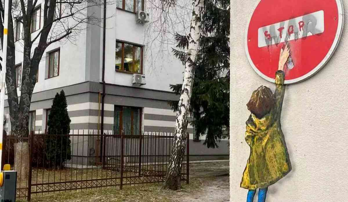 У Бучі з’явилося вуличне графіті відомого італійського художника