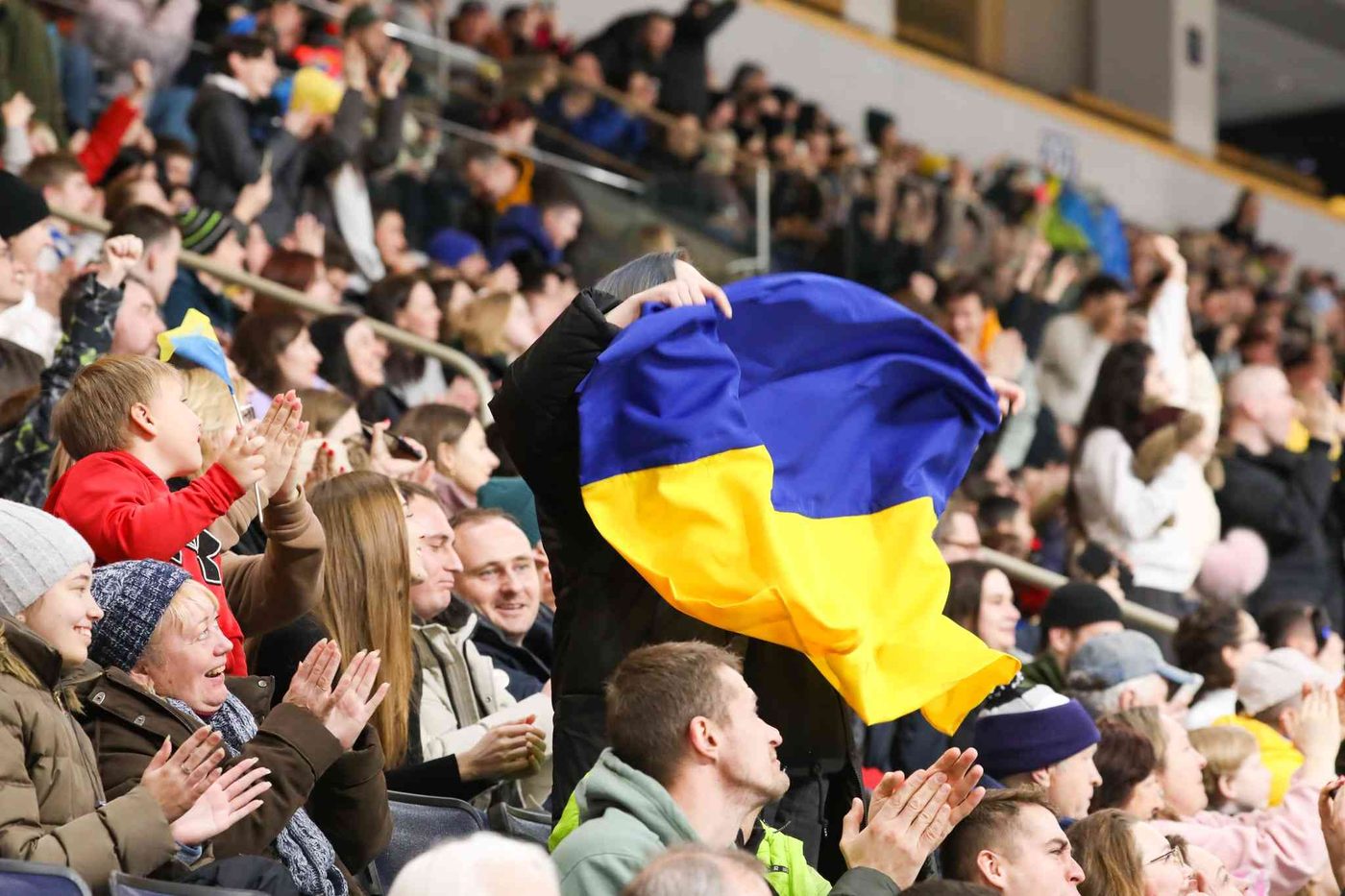 Українські студенти-хокеїсти зібрали $1,1 млн під час благодійного туру Канадою