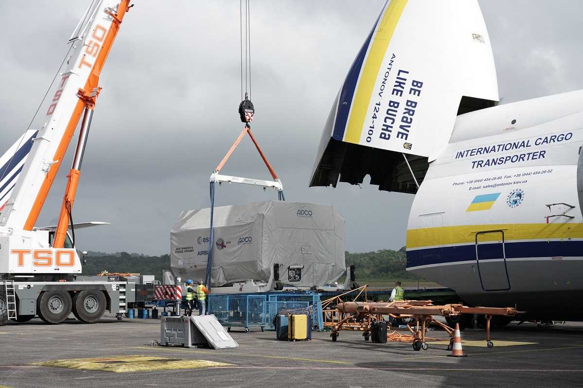 Український Ан-124 доправив міжпланетну дослідницьку станцію на космодром у Французькій Гвіані