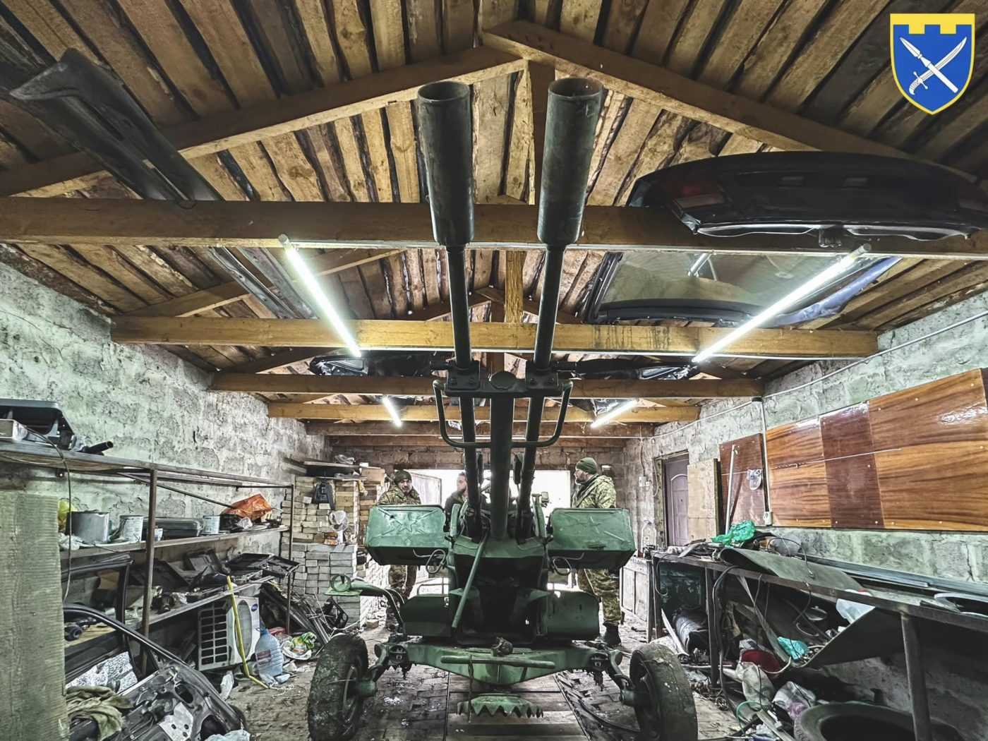 Донецька бригада ТрО затрофеїла російську зенітну установку (ФОТО)