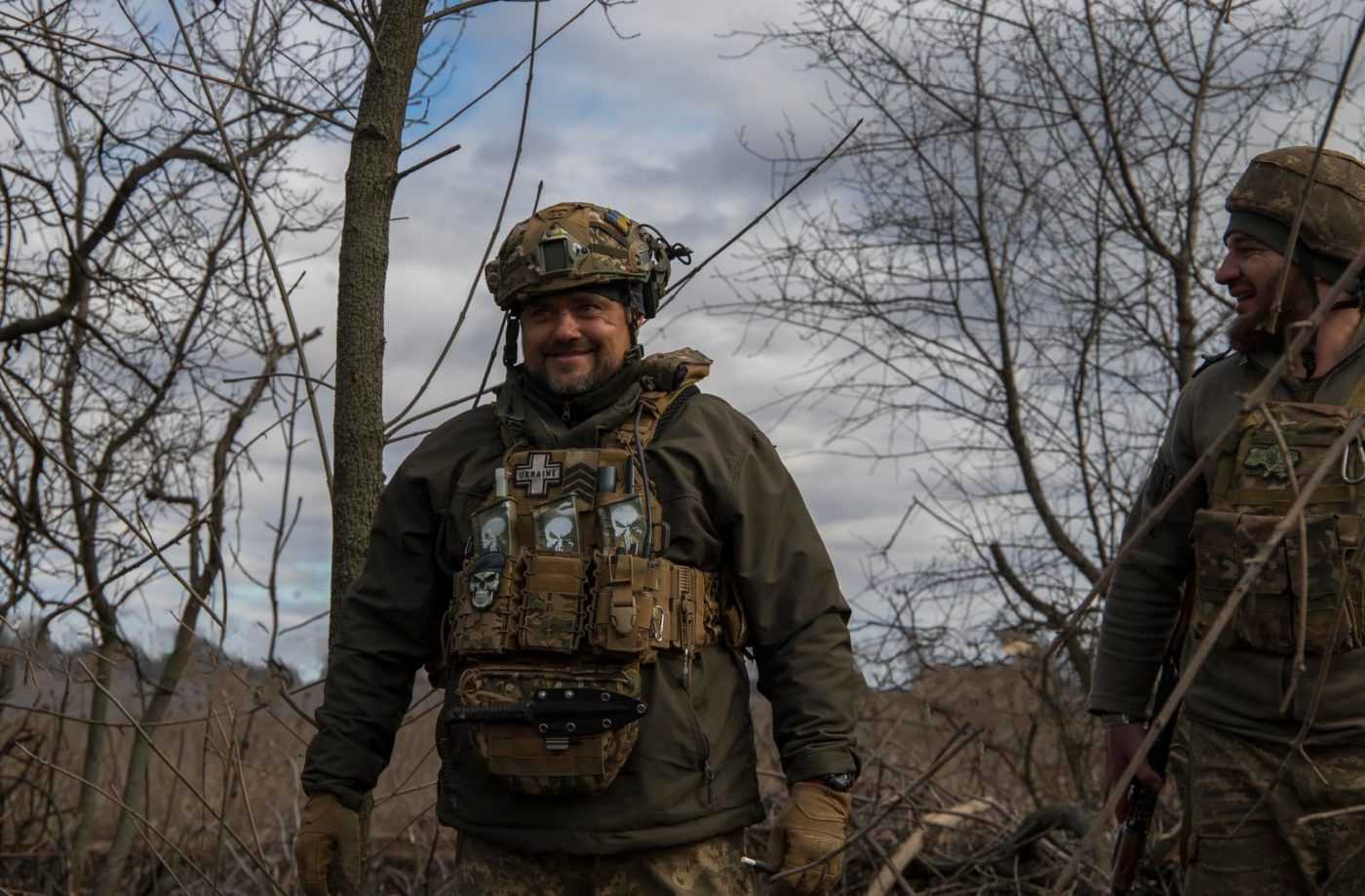 Батальйон К2 дроном-камікадзе влучив у відкритий люк ворожого танка (ВІДЕО)