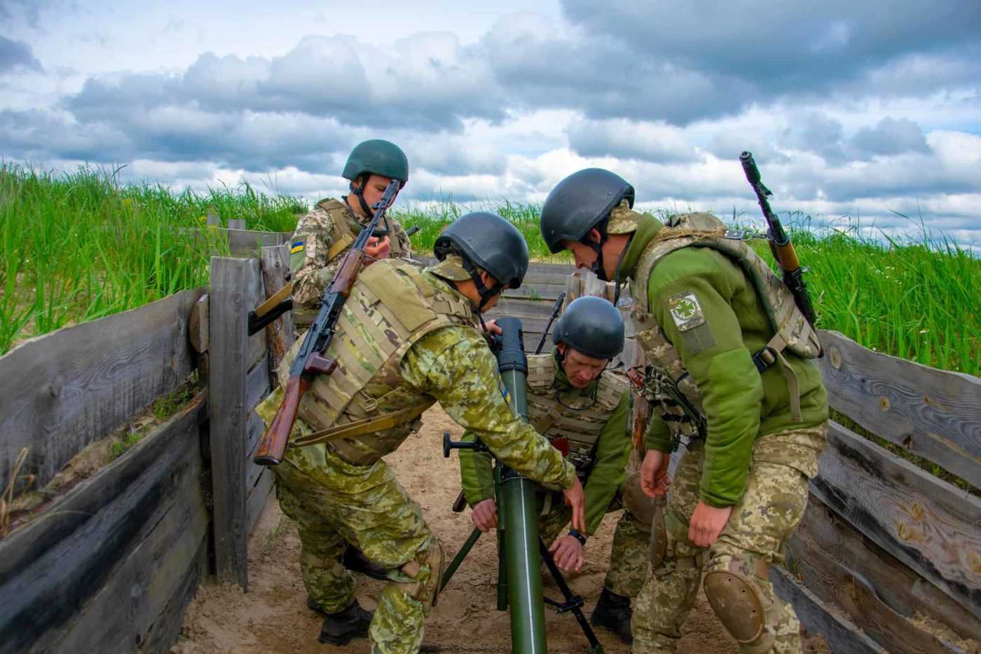 На Донеччині прикордонники-мінометники знищили штурмову групу противника (ВІДЕО)