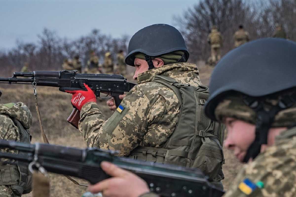 Воїни 59-ї ОМПБр демілітаризували танк окупантів на Донеччині (ВІДЕО)