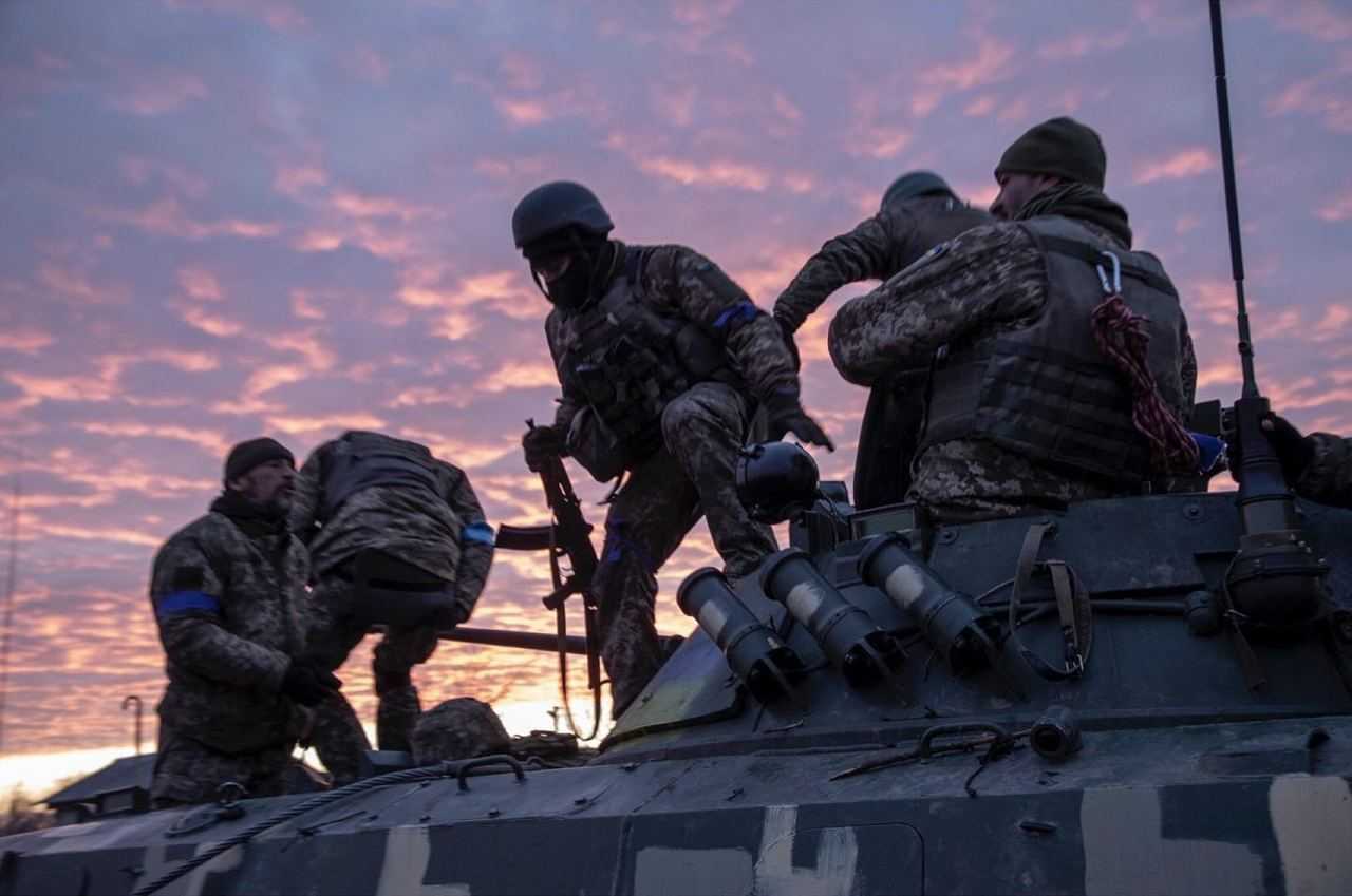 Бійці ЗСУ відбили 34 ворожі атаки на Донеччині