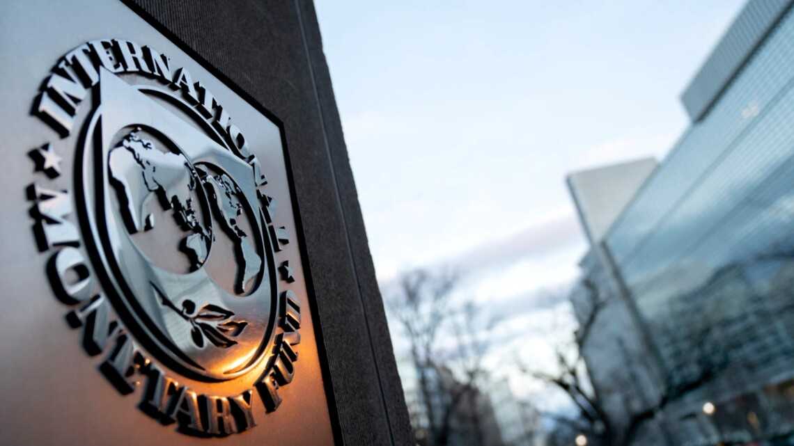 Україна отримає другий транш від МВФ на $900 млн