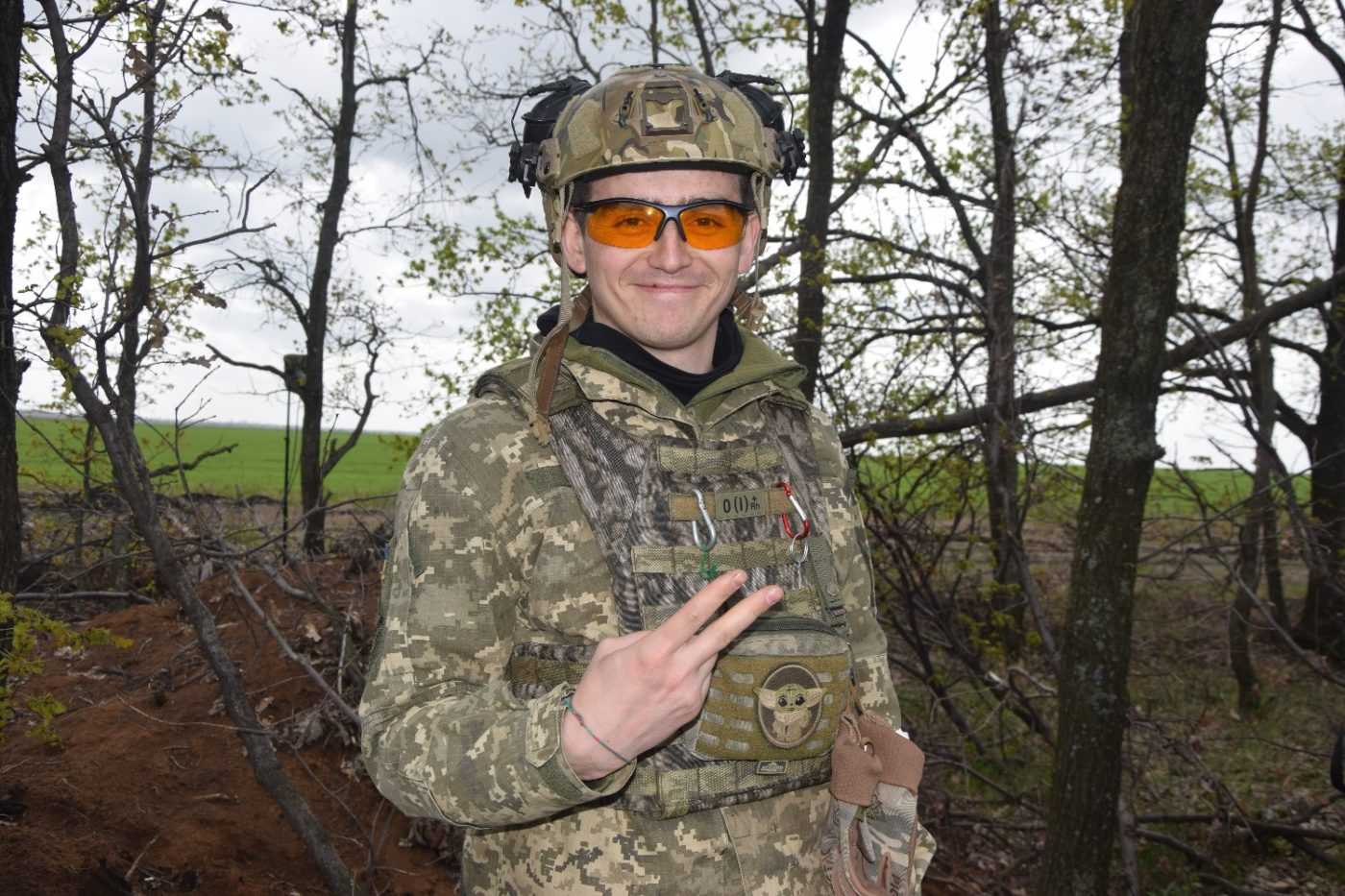 Артилерія 30 ОМБр знищила РЕБ окупантів, що полював на українські дрони (ВІДЕО)