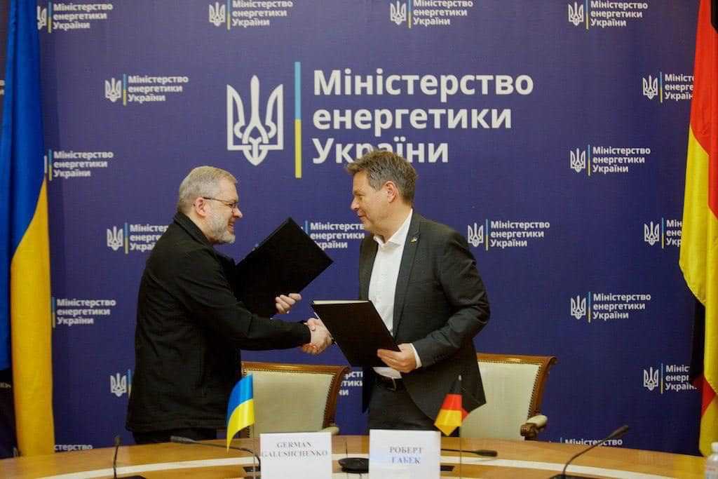 Україна та Німеччина запустили проєкт «Відновлювані джерела енергії для стійкої України – R2U». Що відомо