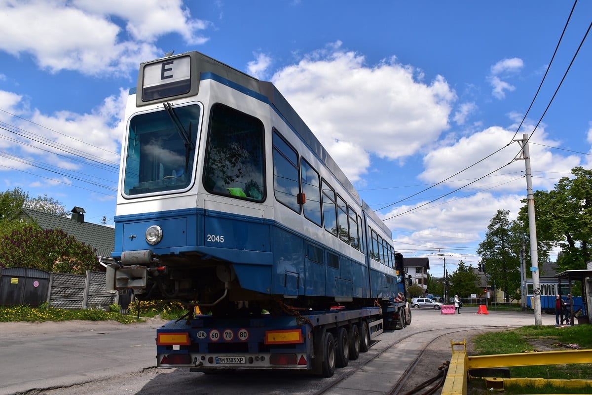 Вінниця отримала зі Швейцарії 16 трамваїв Tram 2000