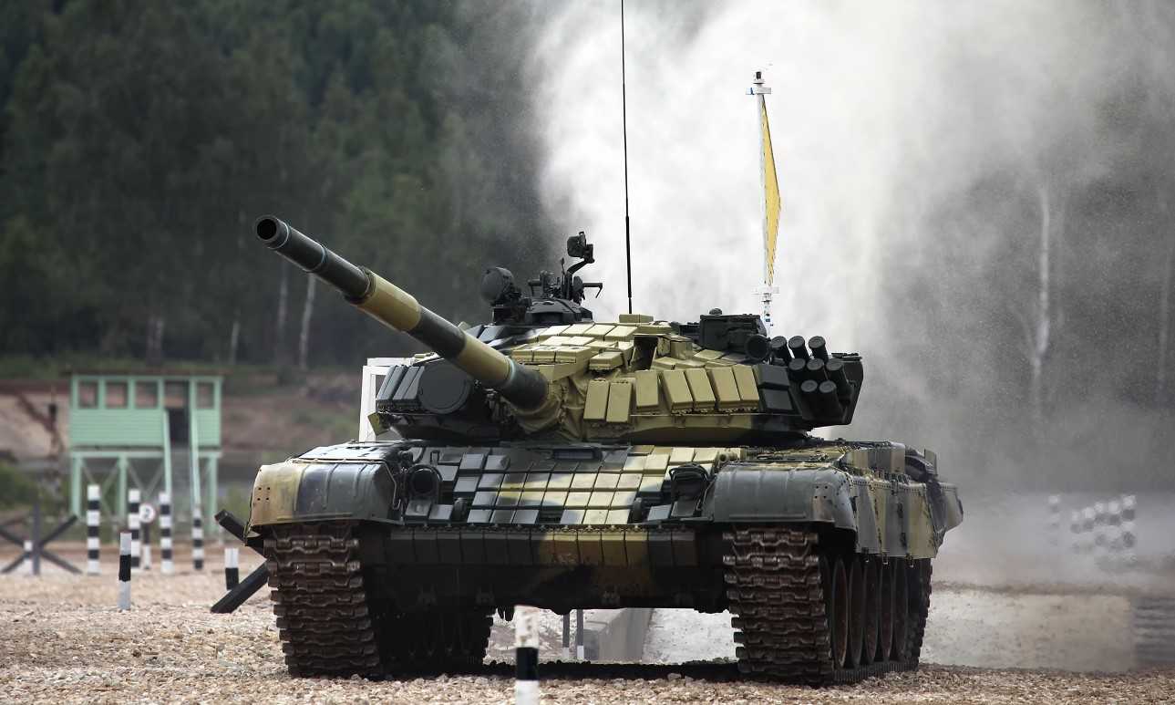 Спецпідрозділ ЗСУ знищив ворожий танк Т-72Б (ВІДЕО)