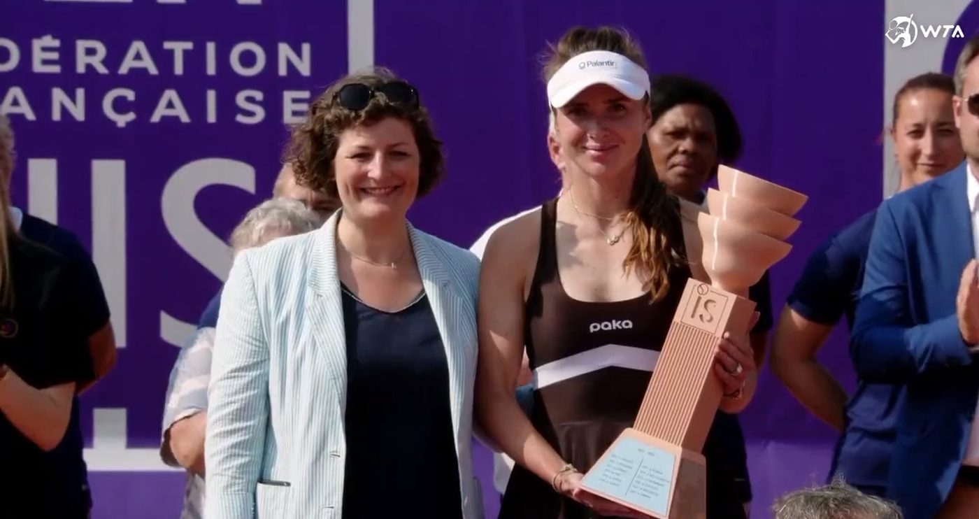 Еліна Світоліна виграла тенісний турнір у Франції, розбивши у фіналі росіянку (ВІДЕО)
